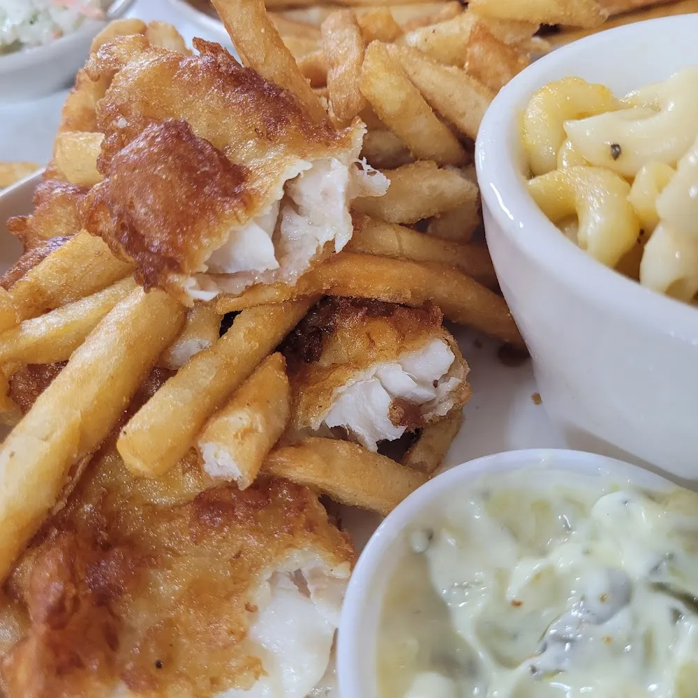 Fish Fry Mac N Cheese